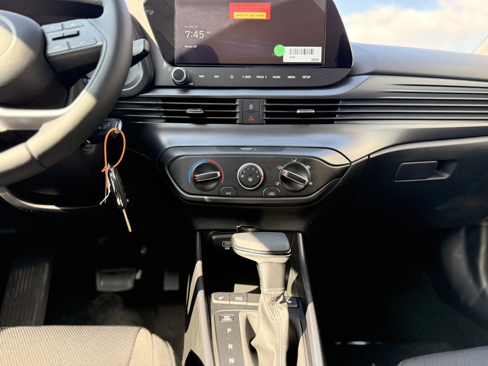 Hyundai Bayon Comfort 16" Alloy 1.0 T-GDI 7DCT | Mobile.bg   12