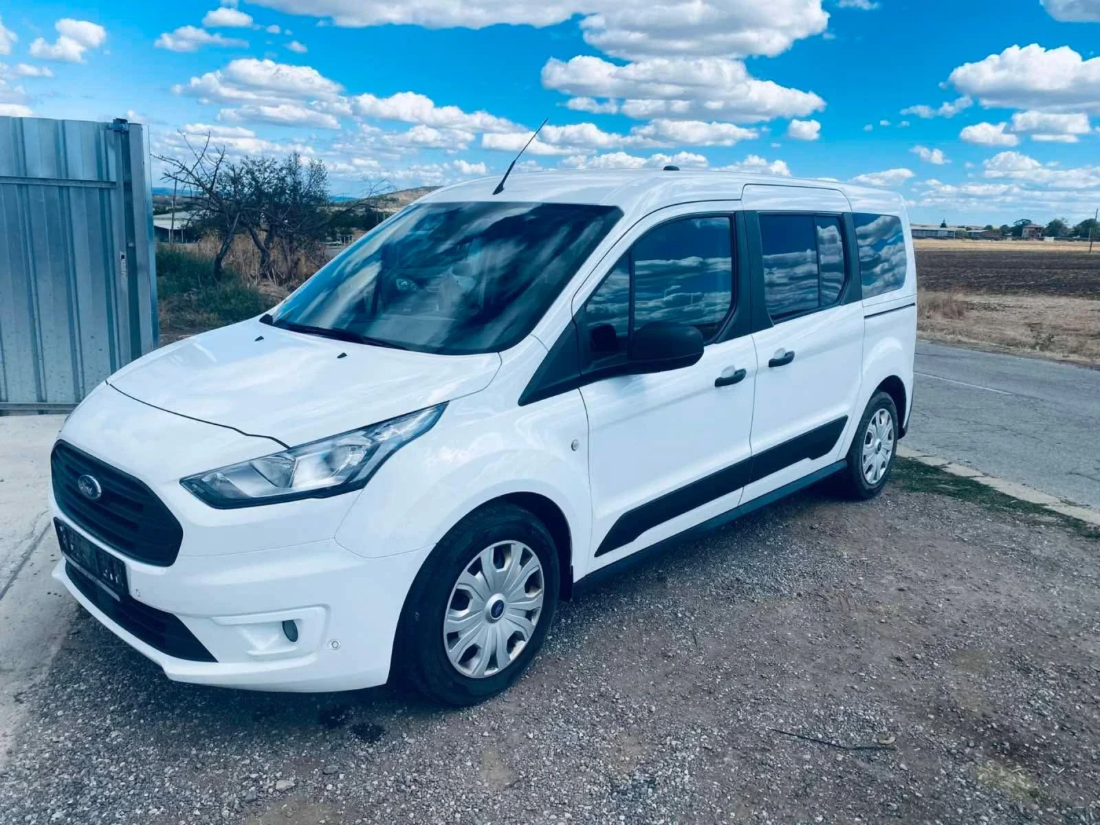 Ford Tourneo Connect 1.5tdci 2020� | Mobile.bg � ����������� 4