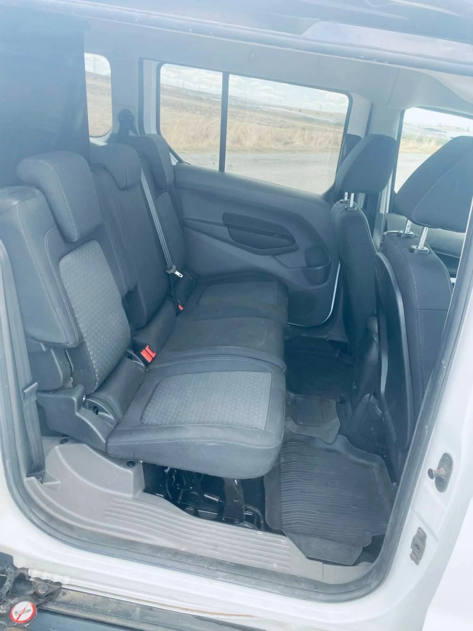 Ford Tourneo Connect 1.5tdci 2020� | Mobile.bg � ����������� 7