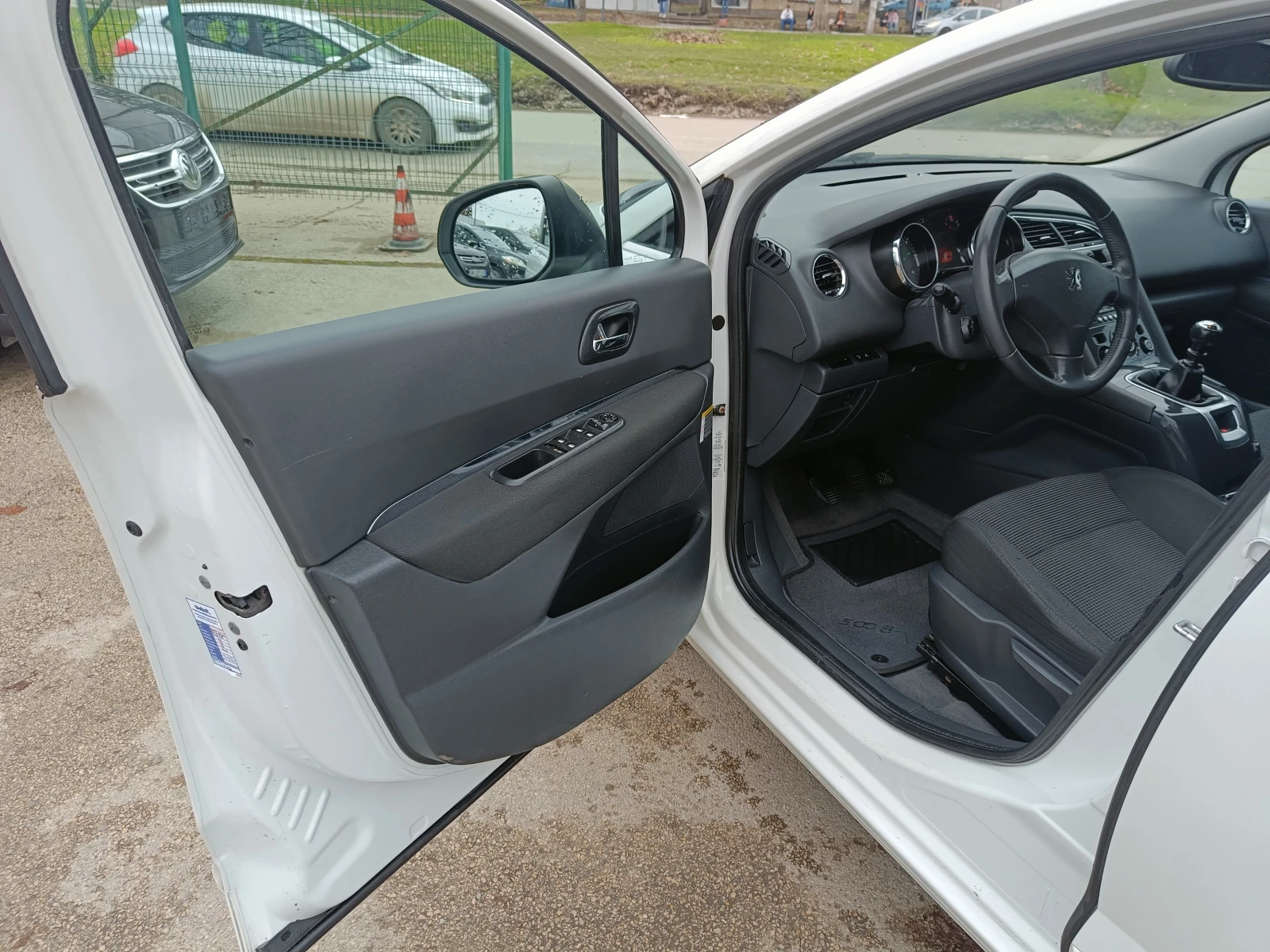 Peugeot 5008 1.6 BARTER 109 | Mobile.bg � ����������� 9