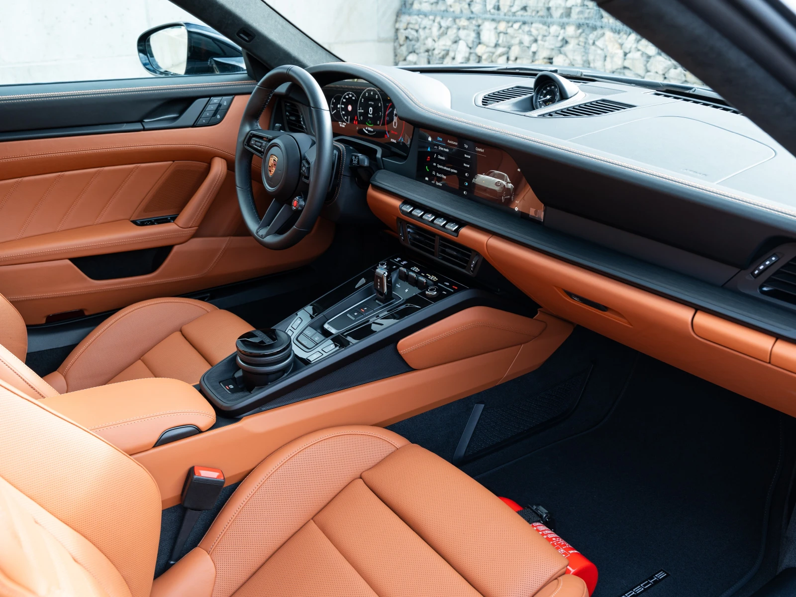 Porsche 911 Carrera 4 GTS, снимка 8 - Автомобили и джипове - 53824634