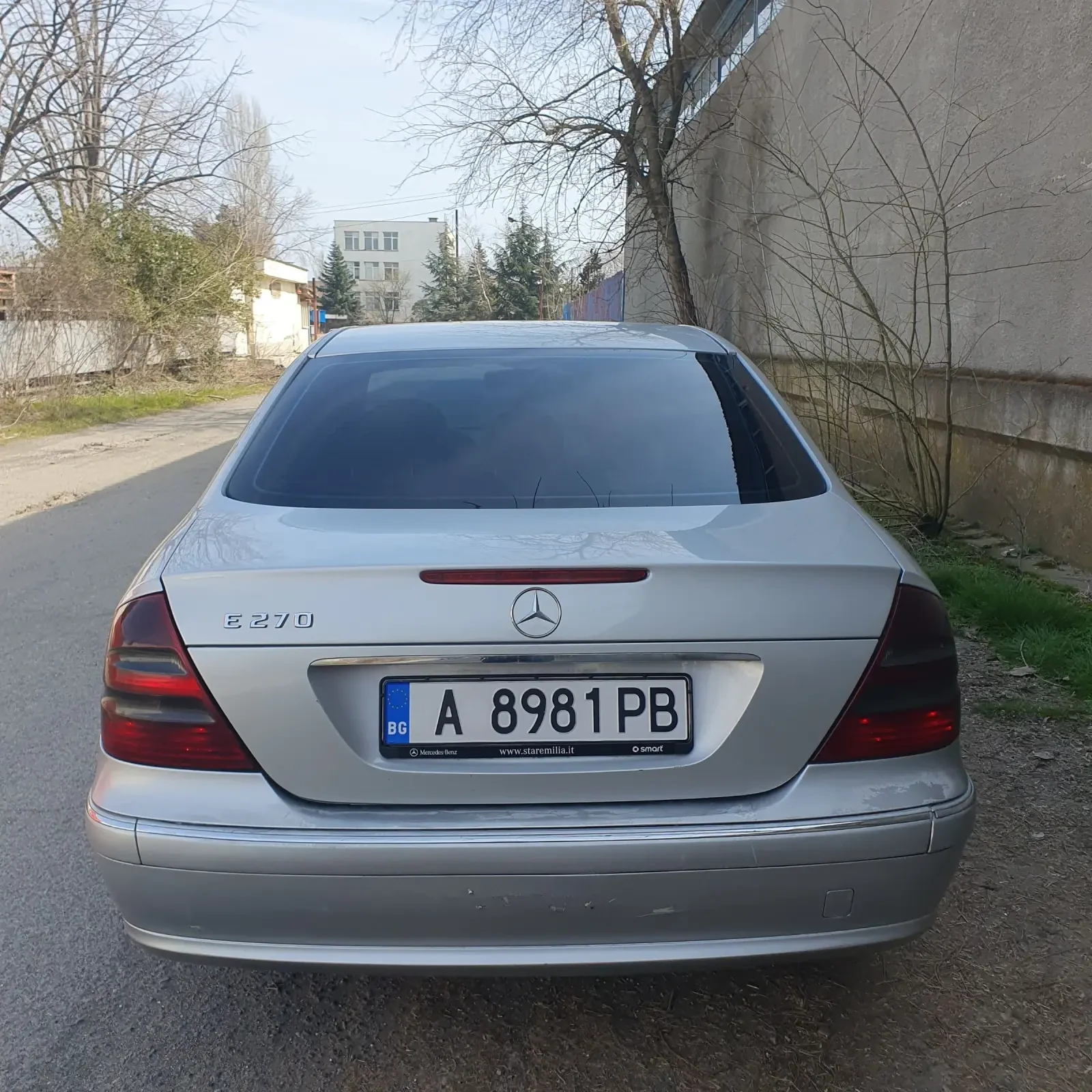Mercedes-Benz E 270 Avantgarde, снимка 5 - Автомобили и джипове - 53873405