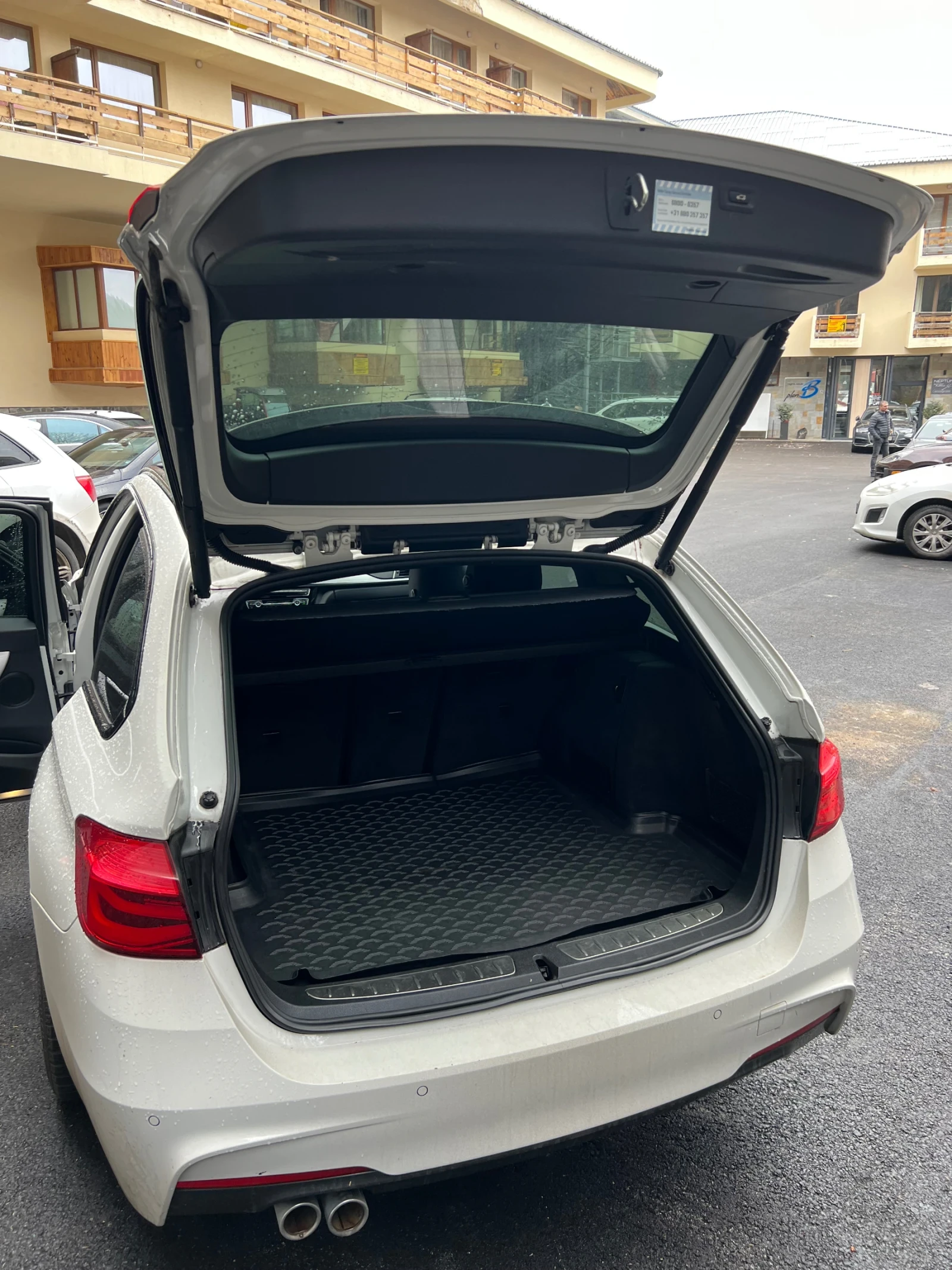 BMW 335 335D XDrive M-package Shadow Edition , снимка 13 - Автомобили и джипове - 53890675