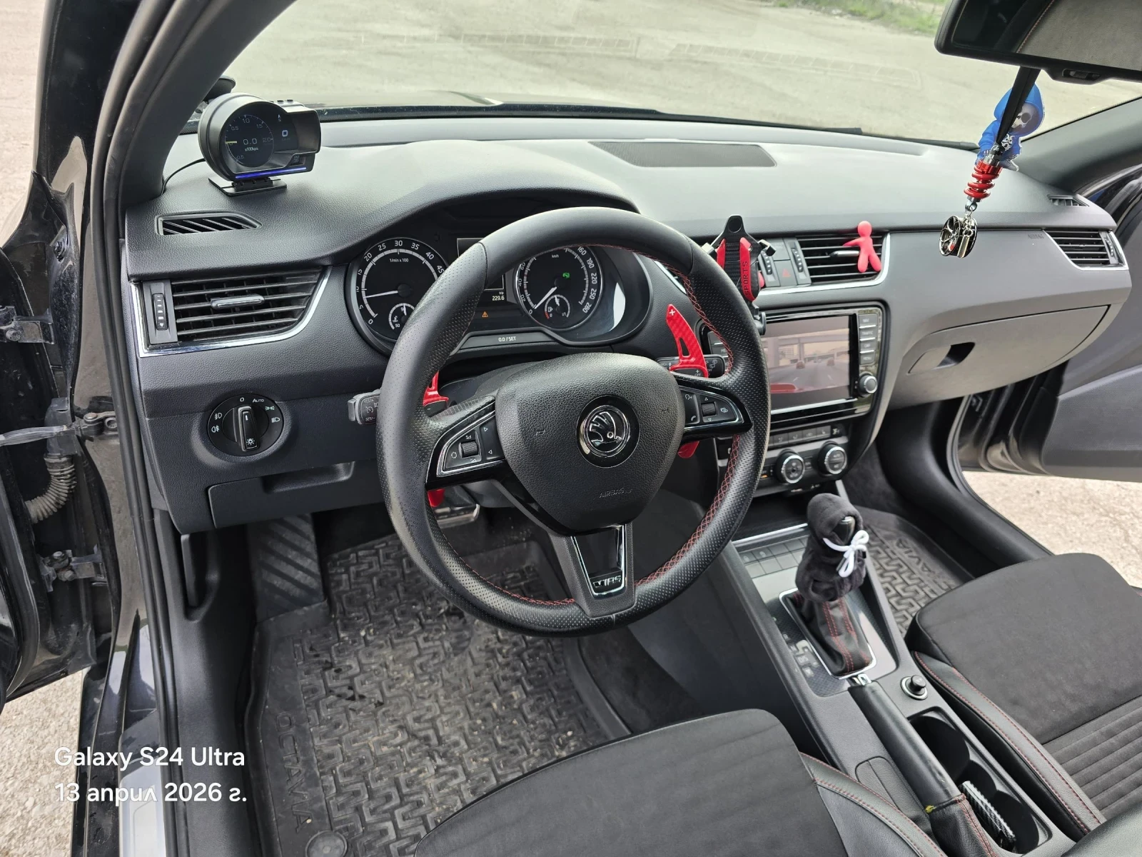 Skoda Octavia 2.0tdi vRS, снимка 11 - Автомобили и джипове - 54181527