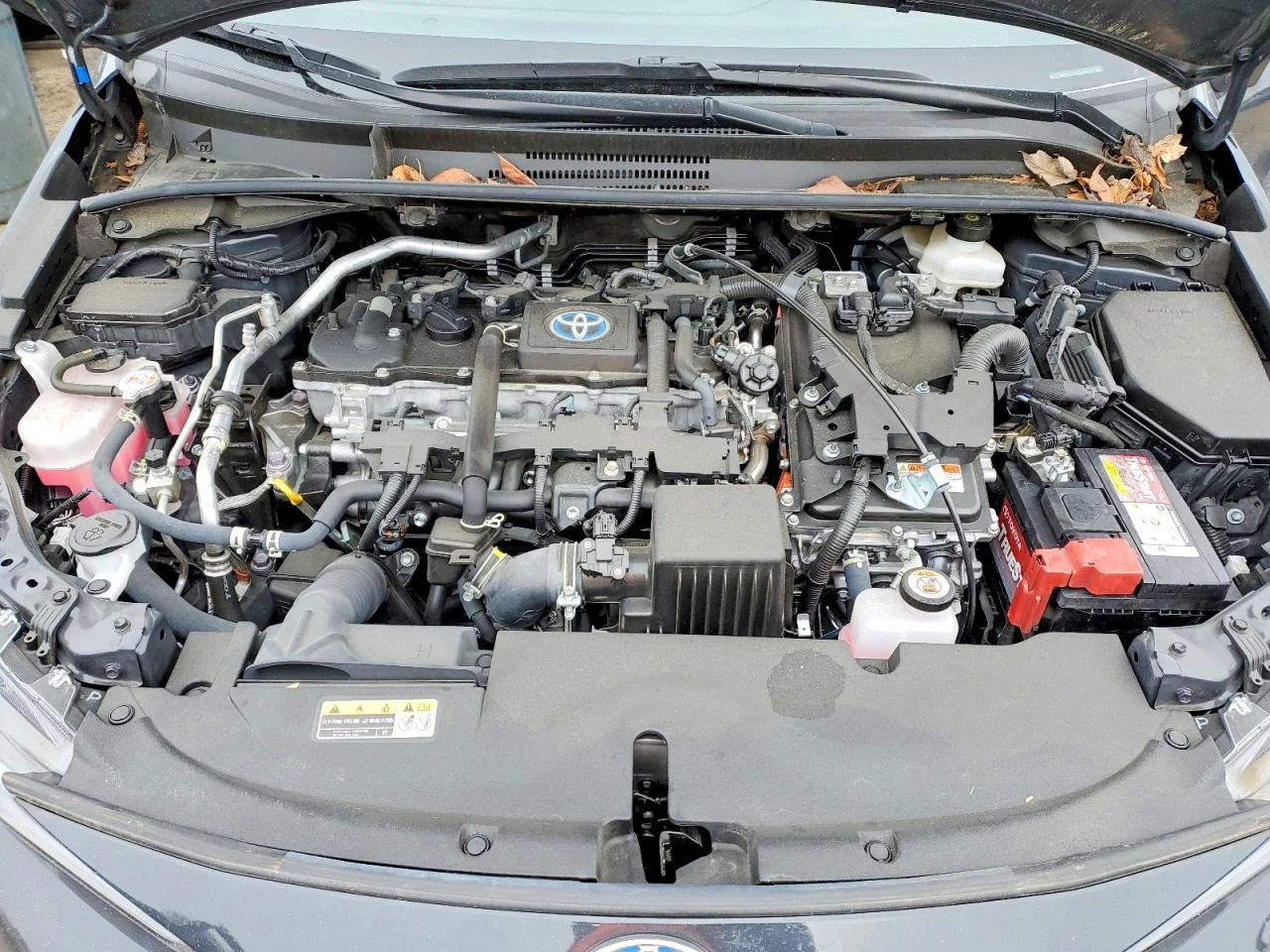 Toyota Corolla 1.8l* LE* AWD, снимка 11 - Автомобили и джипове - 54235138