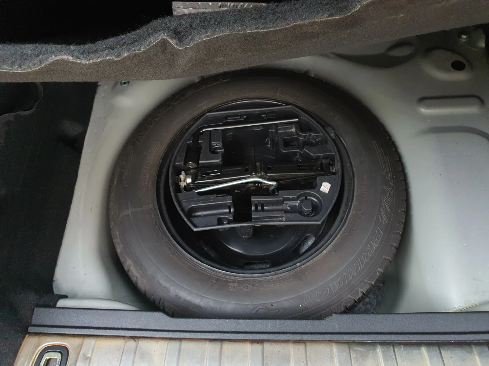 Peugeot 2008 1, 6 ЕHDi, снимка 8 - Автомобили и джипове - 54457512