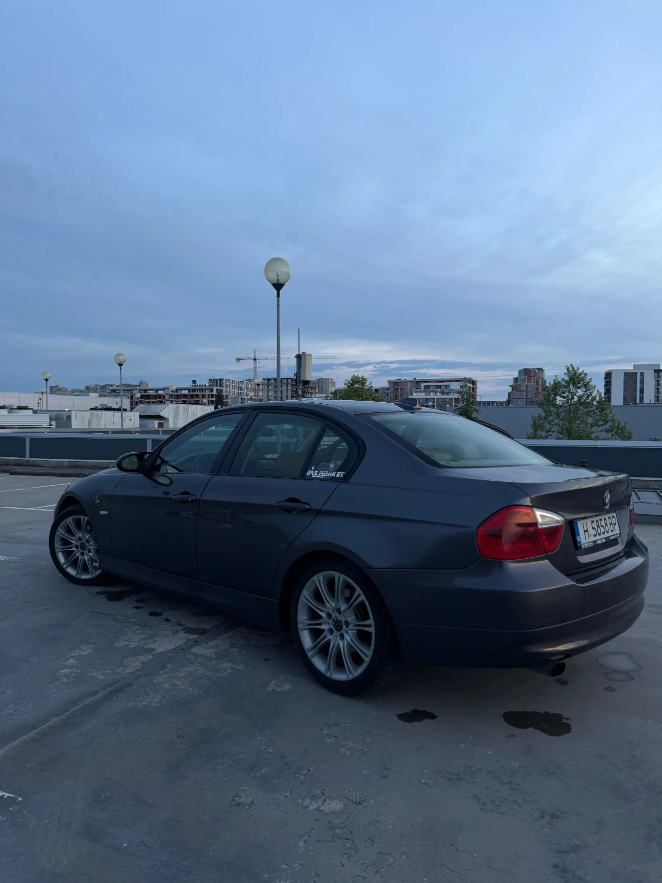 BMW 320, снимка 2 - Автомобили и джипове - 54611368