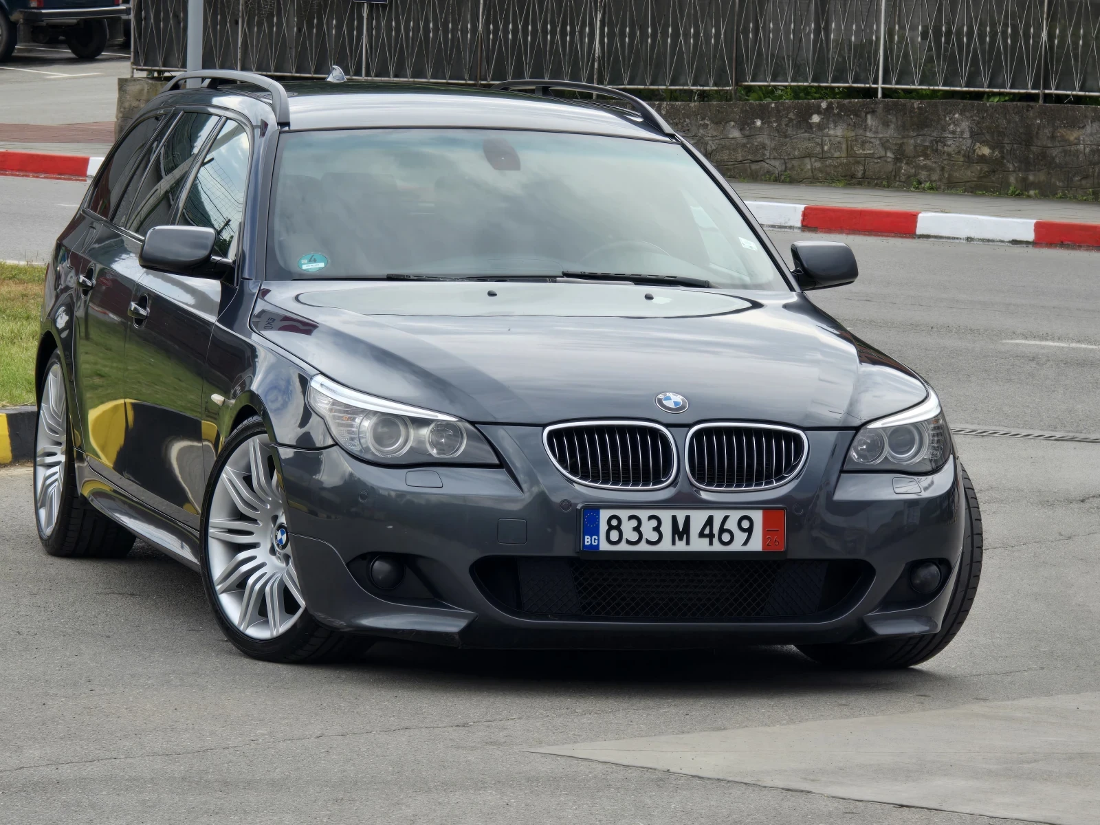 BMW 530 Топ състояние лизинг , снимка 2 - Автомобили и джипове - 54802463