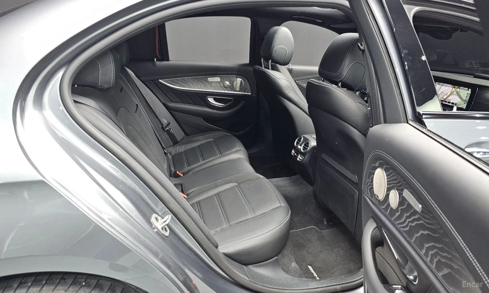 Mercedes-Benz E 53 AMG UNIKAT* 57000KM* AMG* TOP OFERTA* , снимка 11 - Автомобили и джипове - 55183831