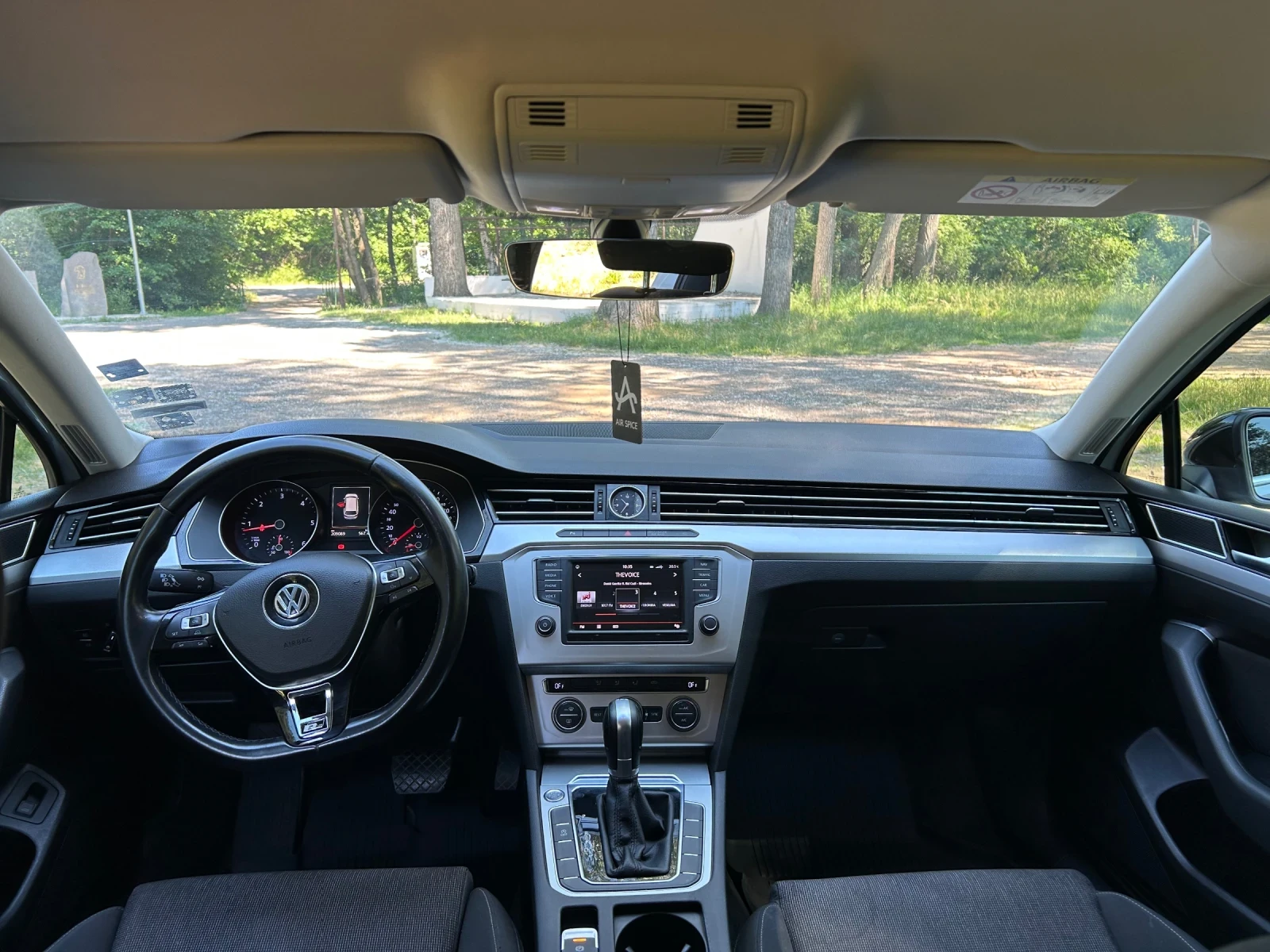 VW Passat 2.0tdi 150кс Евро6 DSG, снимка 10 - Автомобили и джипове - 55235673