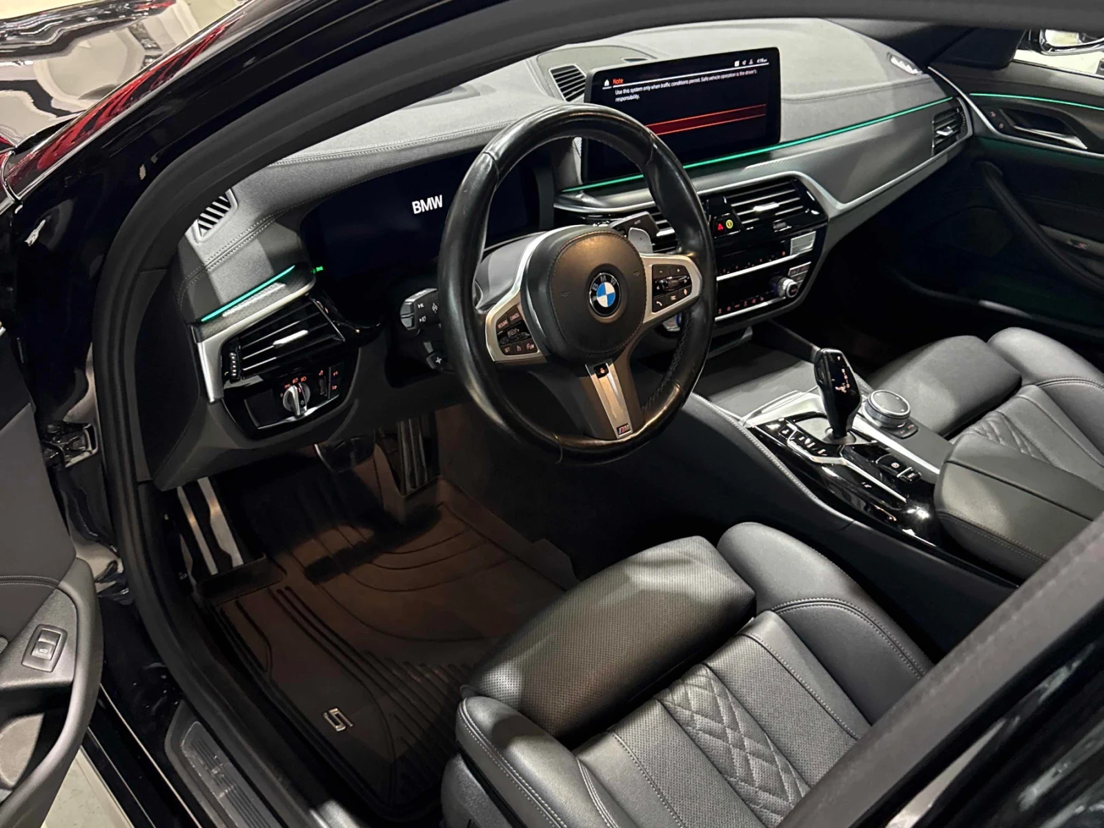 BMW 530 MPACK * FACELIFT * ПОДГРЕВ * АМБИЕНТ * , снимка 6 - Автомобили и джипове - 55254531