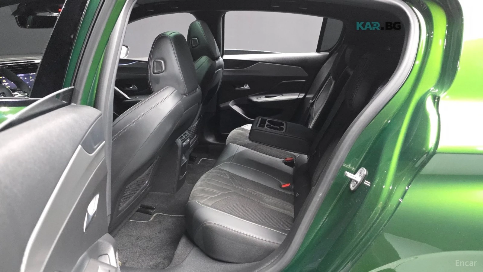Peugeot 308 1.5BlueHDI* GT* КОЖА* ПОДГРЕВ* ПАНОРАМА* КАМЕРА* , снимка 17 - Автомобили и джипове - 55315162