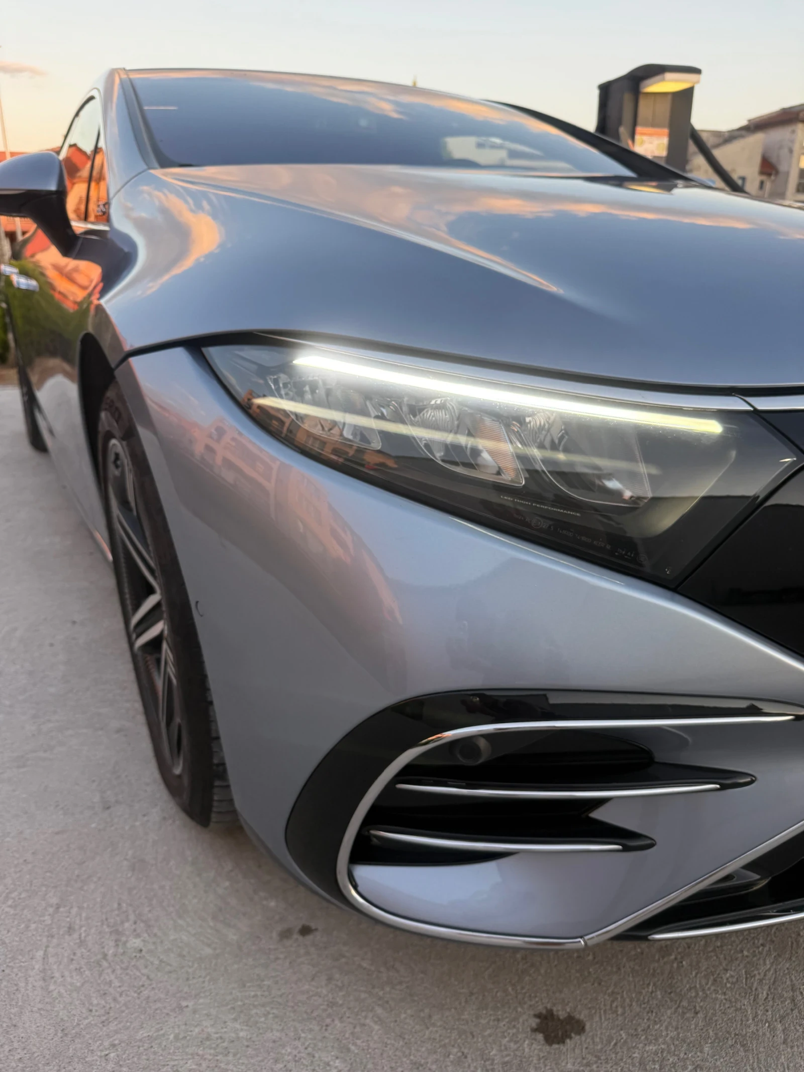 Mercedes-Benz EQS 450+ AMG | В Гаранция | , снимка 6 - Автомобили и джипове - 55379097