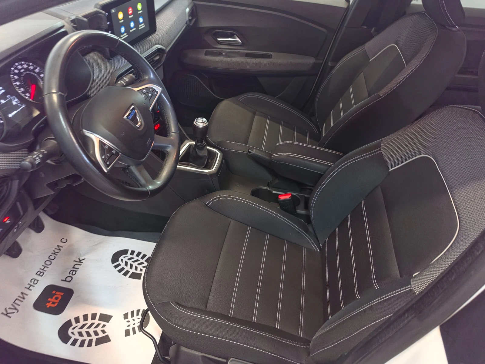 Dacia Jogger 1.0TCE* ГАЗ* ОТЛИЧЕН* , снимка 9 - Автомобили и джипове - 55498862