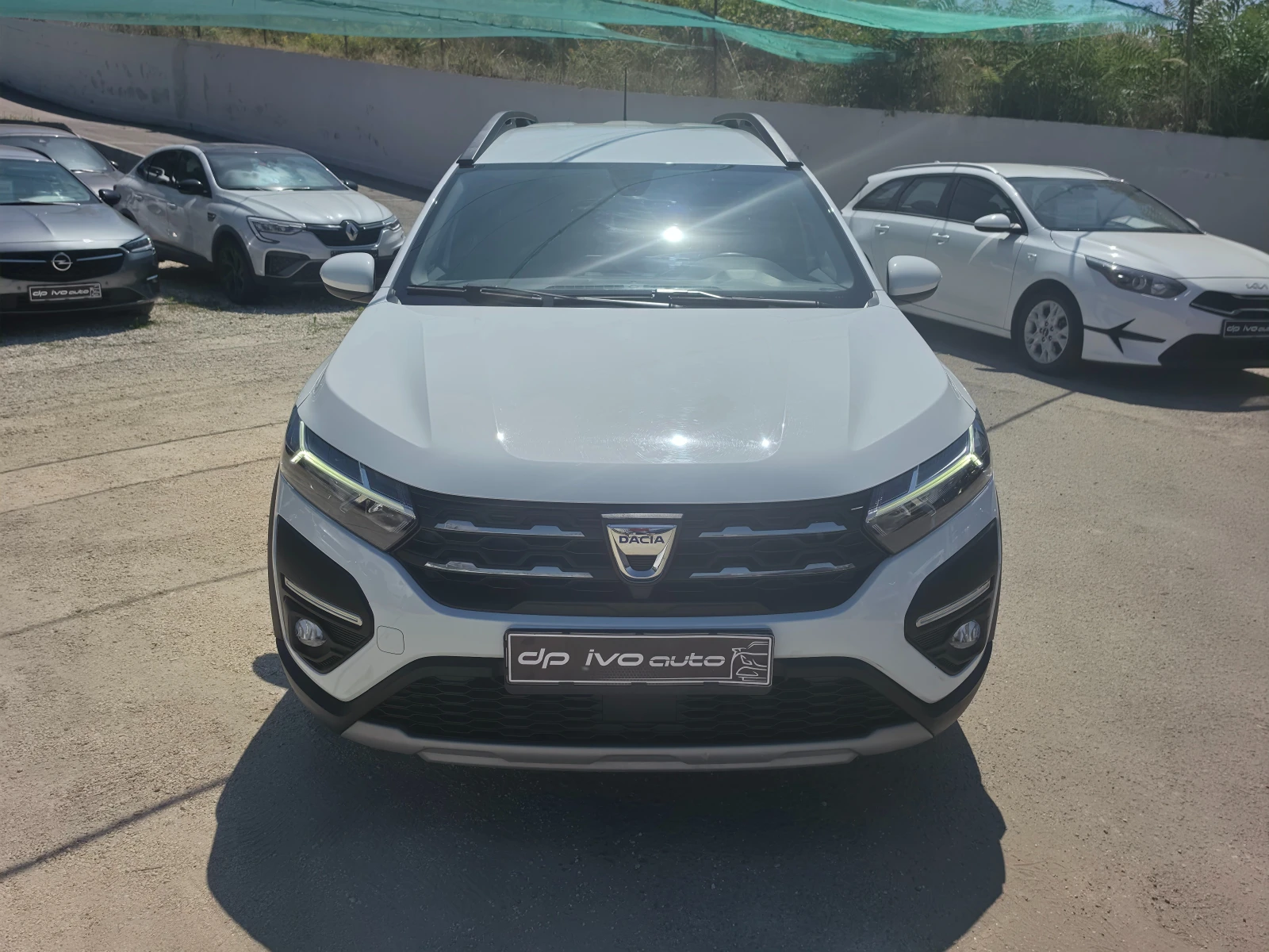 Dacia Jogger 1.0TCE* ГАЗ* ОТЛИЧЕН* , снимка 6 - Автомобили и джипове - 55498862