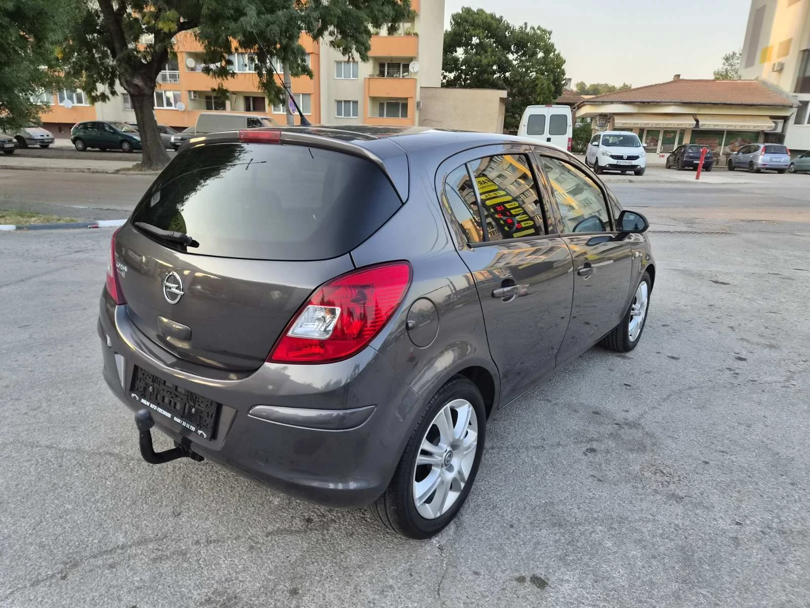 Opel Corsa 1.4i, снимка 5 - Автомобили и джипове - 55779091