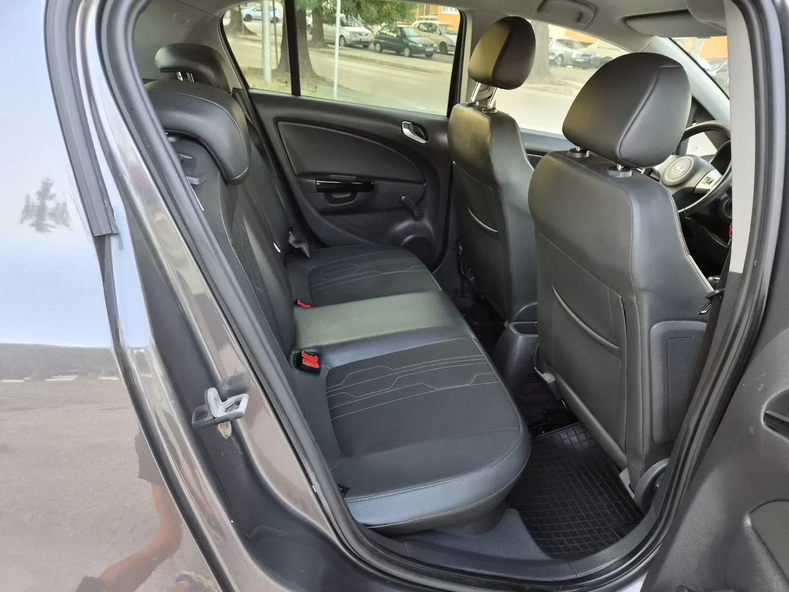 Opel Corsa 1.4i, снимка 14 - Автомобили и джипове - 55779091