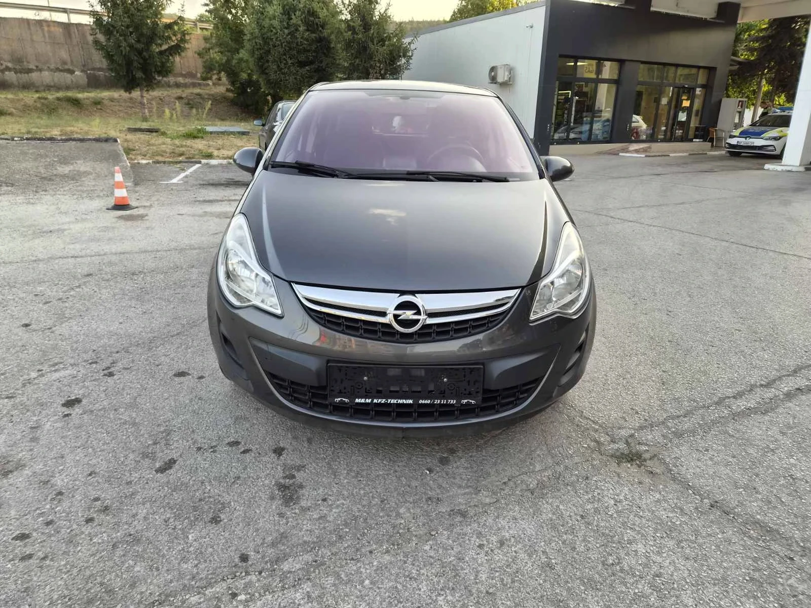 Opel Corsa 1.4i, снимка 8 - Автомобили и джипове - 55779091
