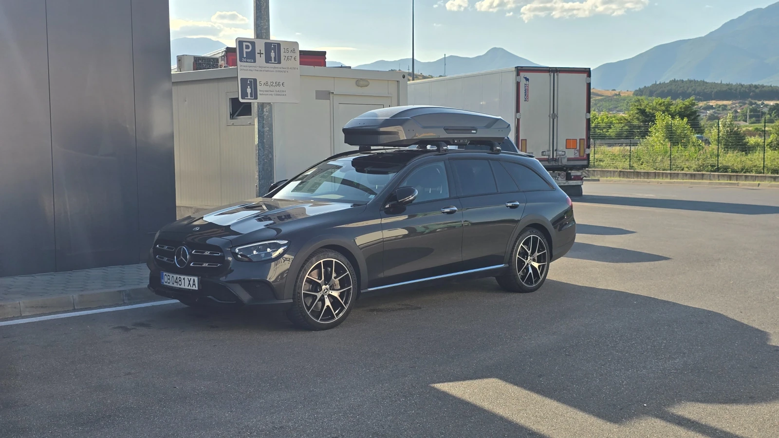 Mercedes-Benz E 400 4matic All-Terrain, снимка 11 - Автомобили и джипове - 55890399