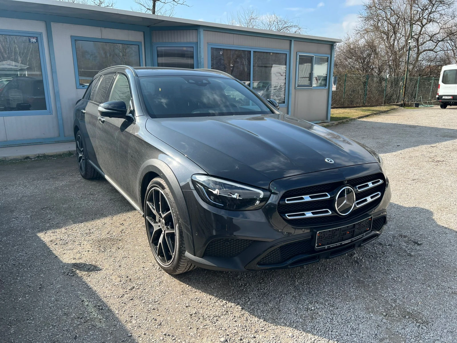 Mercedes-Benz E 400 4matic All-Terrain, снимка 8 - Автомобили и джипове - 55890399