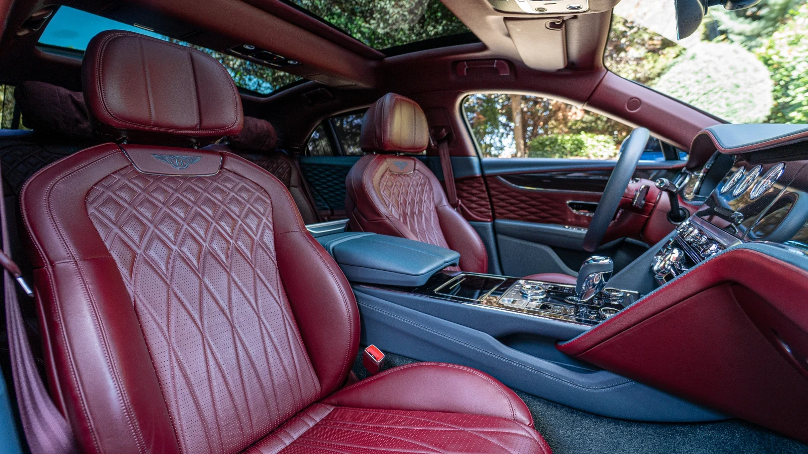 Bentley Continental Flying Spur W12 | TWO TONE | MULLINER | NAIM, снимка 11 - Автомобили и джипове - 55982167