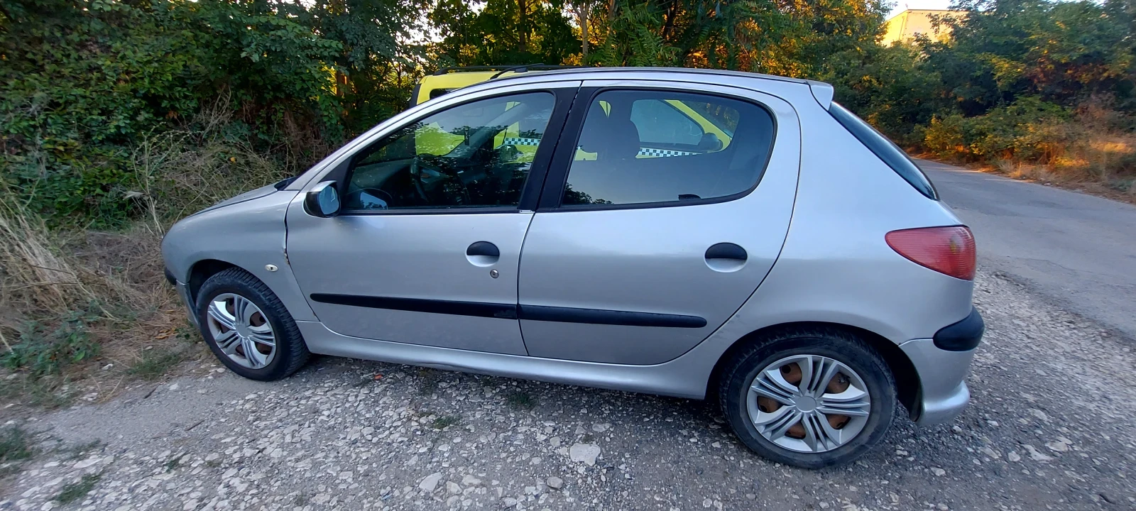 Peugeot 206, снимка 2 - Автомобили и джипове - 56218483