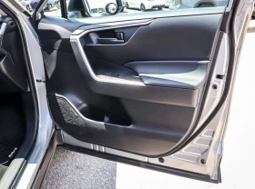 Toyota Rav4 AWD* LE* БЕЗ ИНЦИДЕНТИ* ОТ ТОЙОТА* , снимка 8