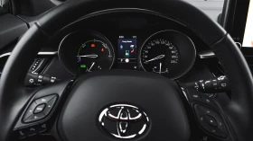 Toyota C-HR 2.0 Hybrid Club Automatic - 55900 лв. - 55875791 13