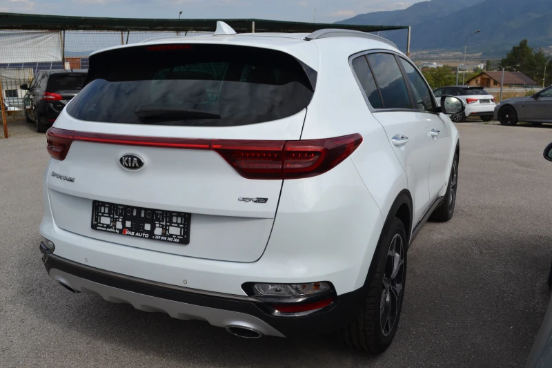 Kia Sportage 2.0CRDI-GT LINE, снимка 4 - Автомобили и джипове - 51670670