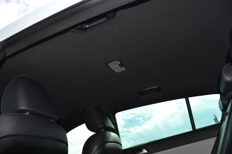 Kia Sportage 2.0CRDI-GT LINE, снимка 10 - Автомобили и джипове - 51670670