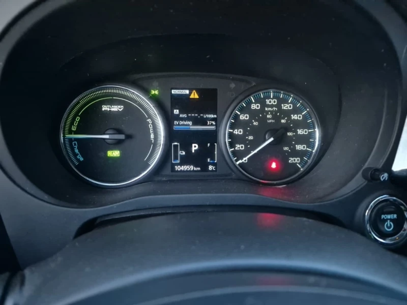 Mitsubishi Outlander * SE * CARFAX * ЦЕНА ДО БЪЛГАРИЯ, снимка 12 - Автомобили и джипове - 53057153