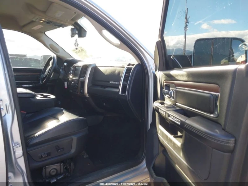 Dodge RAM 2500 6.4l Laramie Power Wagon, снимка 5 - Автомобили и джипове - 53464539