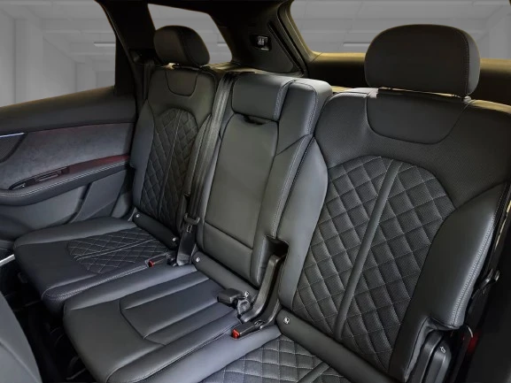 Audi SQ7 Quattro = Black Optic Plus = 7 Seats  | Mobile.bg   12