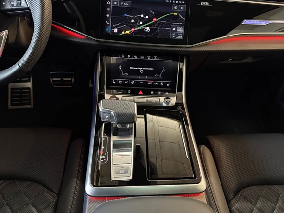 Audi SQ7 Quattro = Black Optic Plus = 7 Seats Гаранция - изображение 9