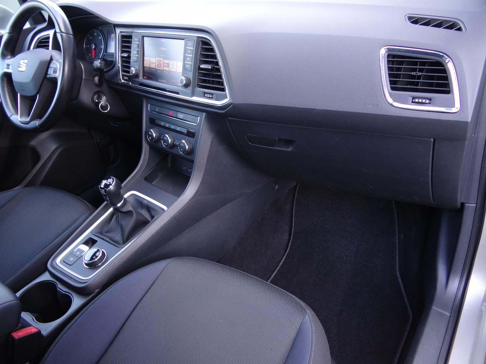 Seat Ateca 2.0tdi-150k.c. /4-Drive/Navi/Camera/Led/Euro-6b/ | Mobile.bg   11