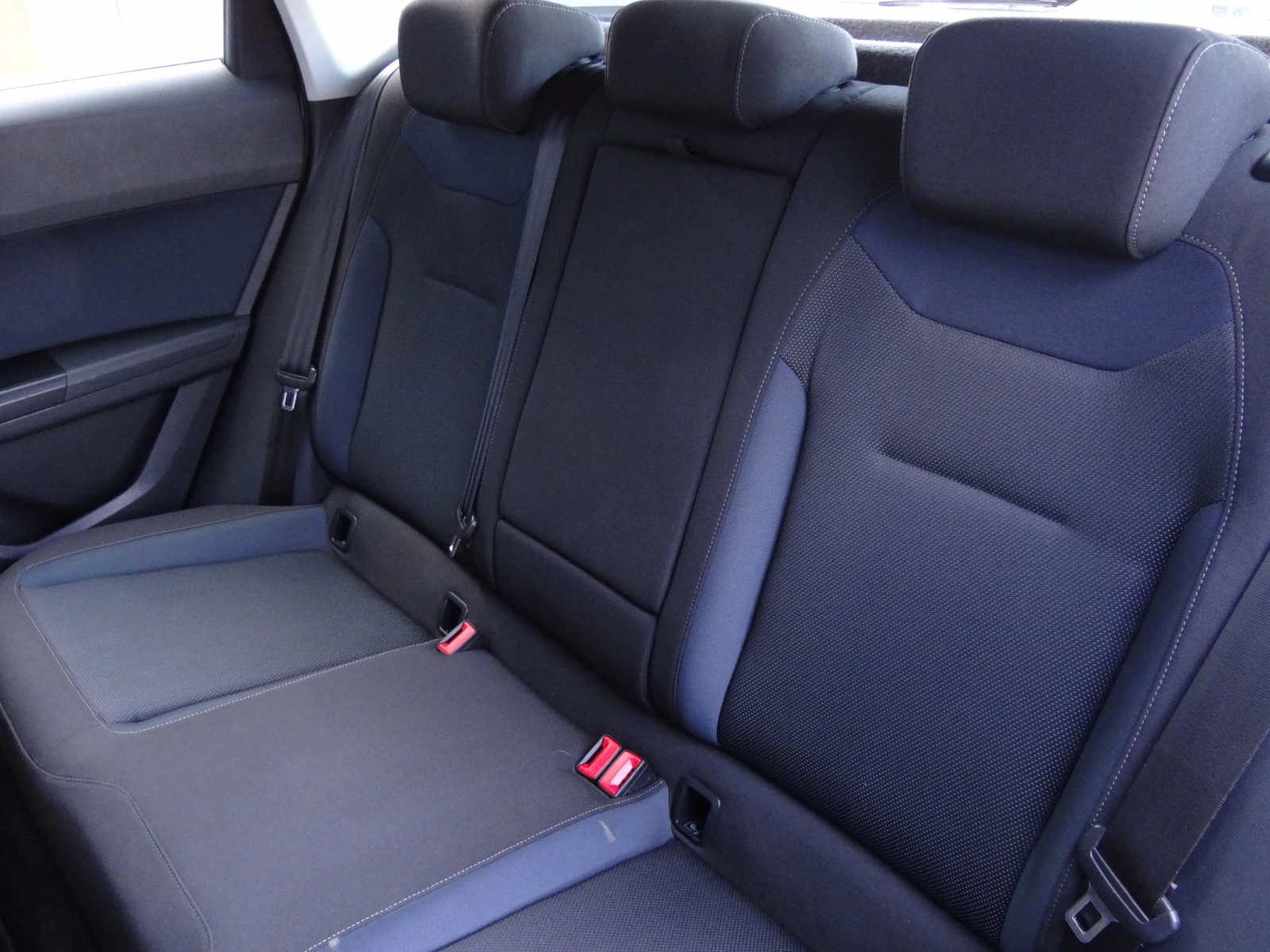 Seat Ateca 2.0tdi-150k.c. /4-Drive/Navi/Camera/Led/Euro-6b/ | Mobile.bg   14