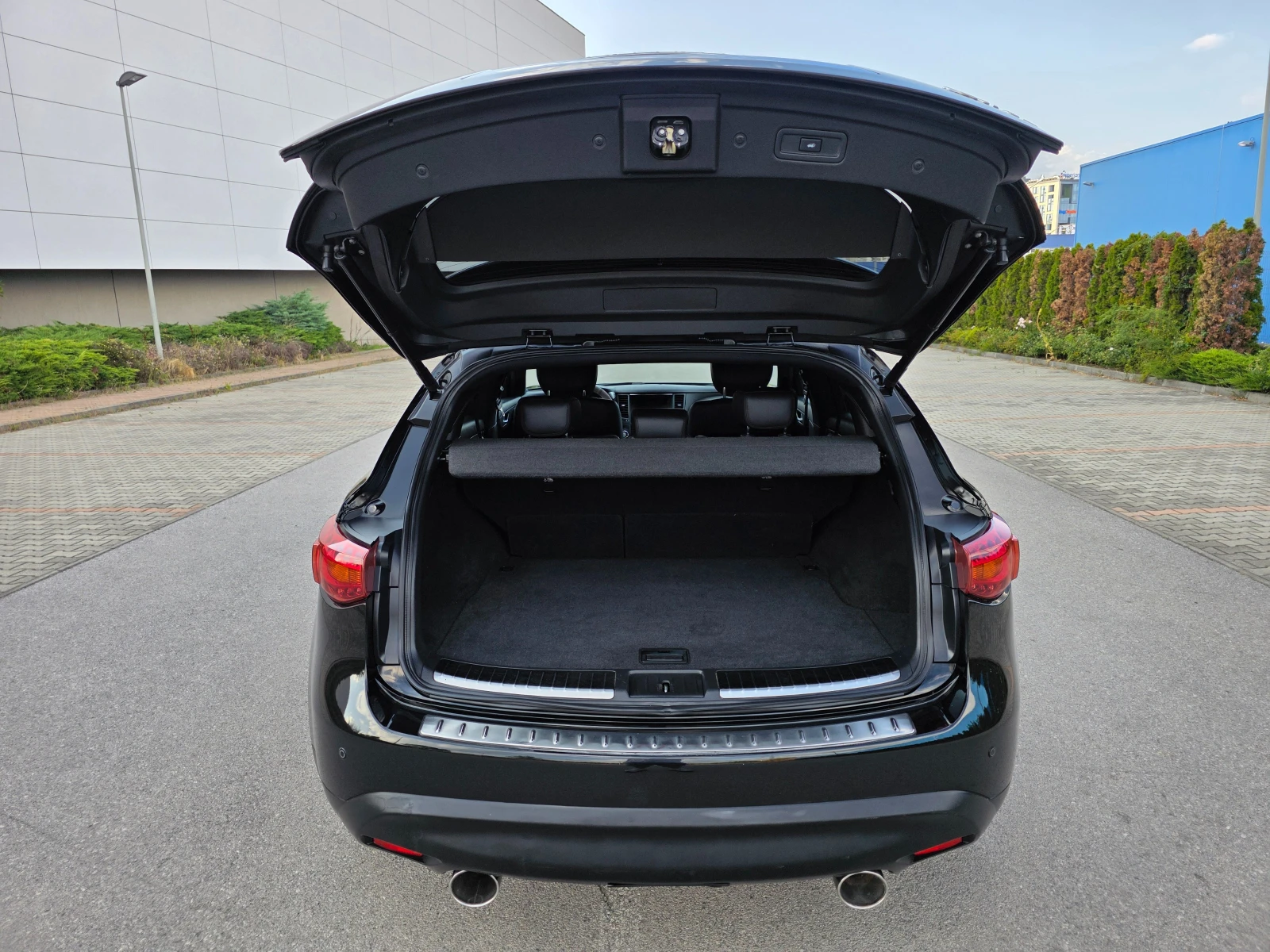 Infiniti QX70 S 3.0D 360 KEYLESS - изображение 6