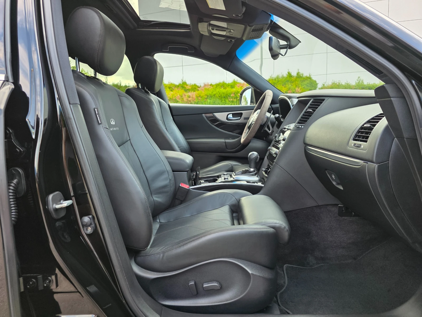 Infiniti QX70 S 3.0D 360 KEYLESS | Mobile.bg   17