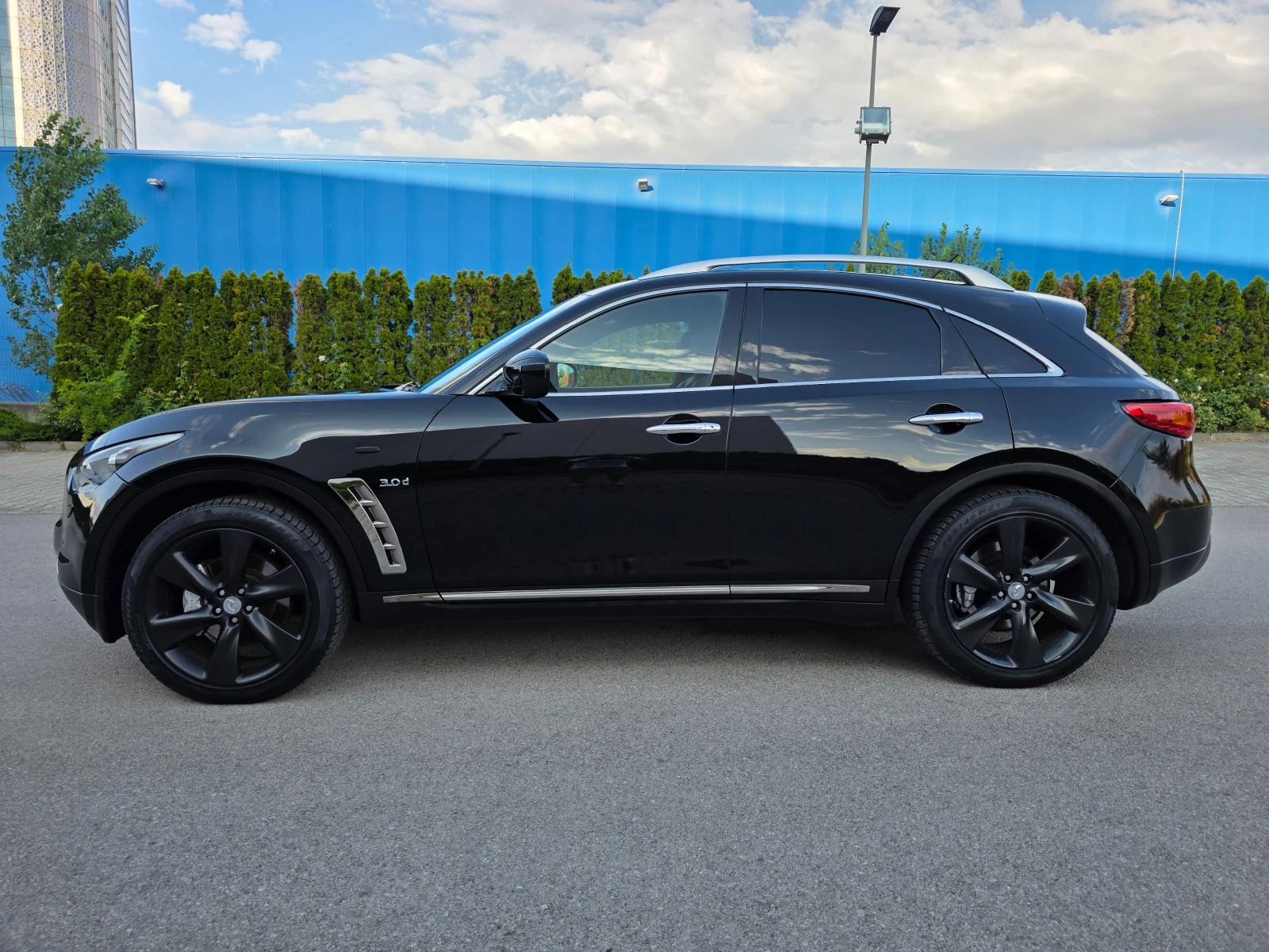 Infiniti QX70 S 3.0D 360 KEYLESS - изображение 8