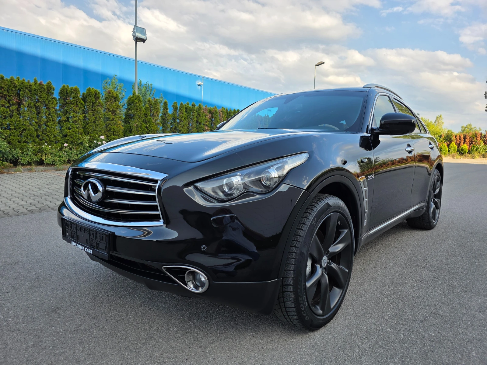 Infiniti QX70 S 3.0D 360 KEYLESS - изображение 9