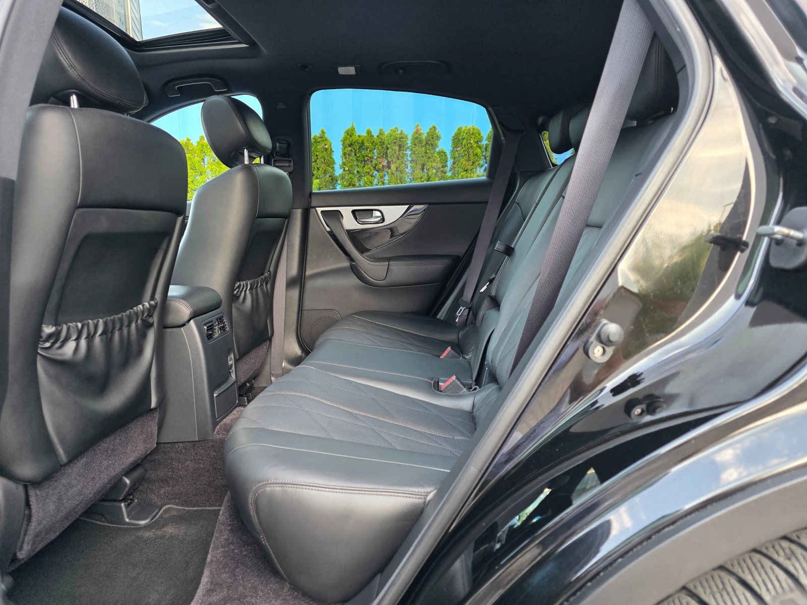 Infiniti QX70 S 3.0D 360 KEYLESS | Mobile.bg   16