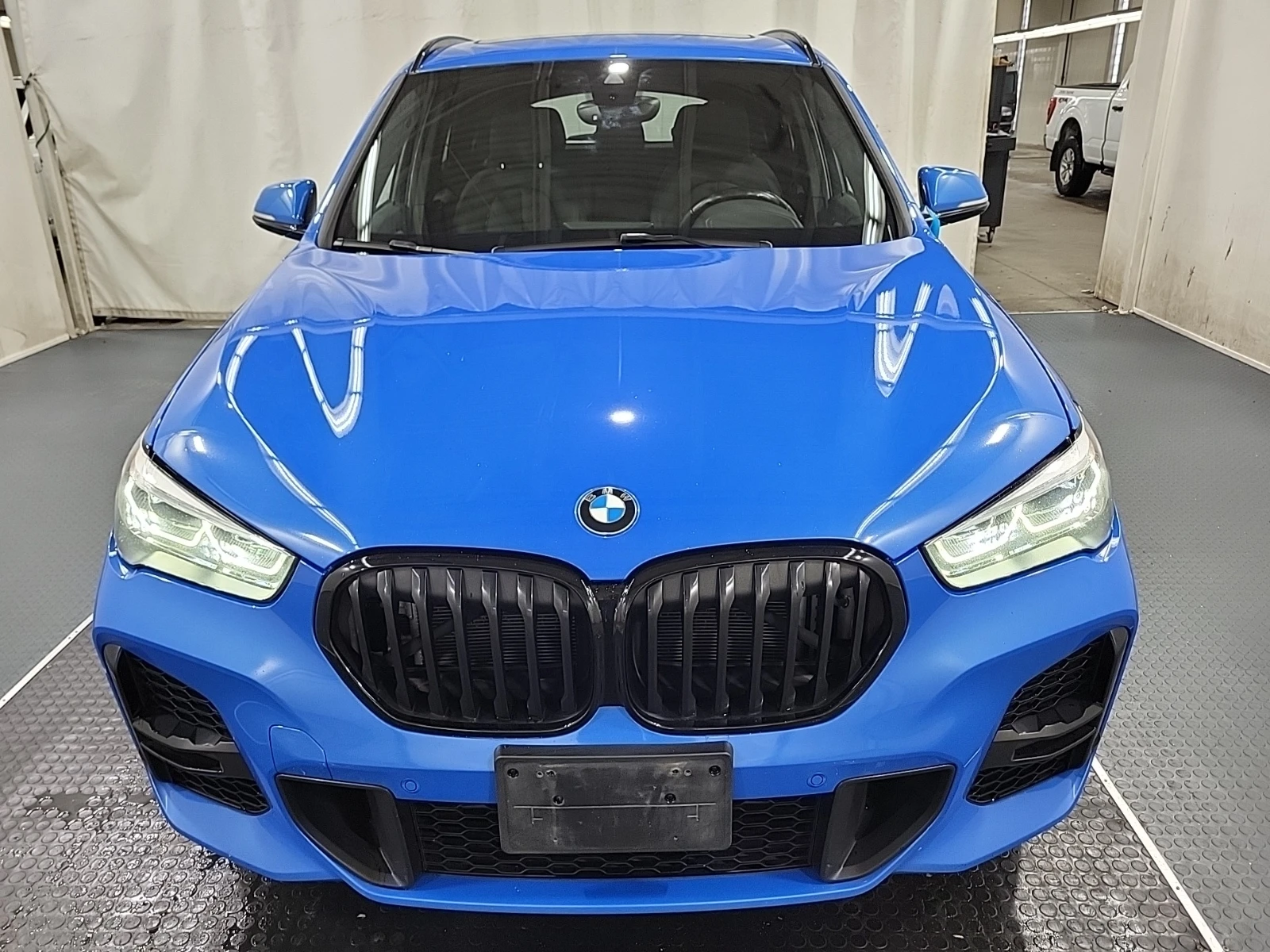 BMW X1 * CARFAX * БЕЗ ПЪРВОНАЧАЛНА ВНОСКА - изображение 3