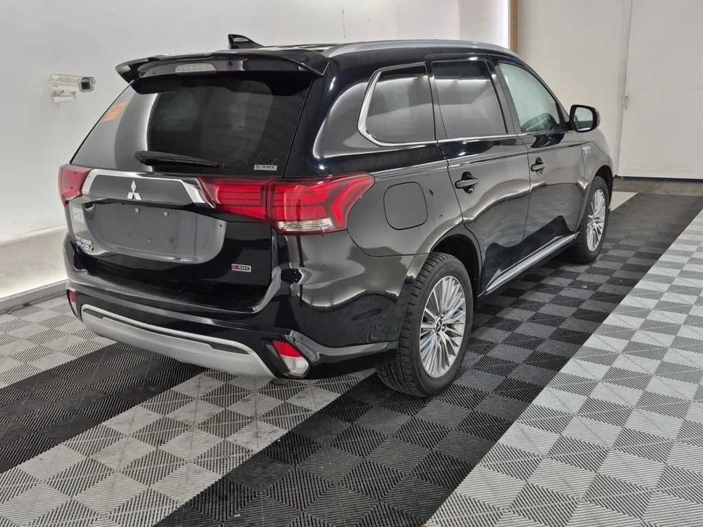 Mitsubishi Outlander * SE * CARFAX * ���� �� �������� | Mobile.bg � ����������� 3
