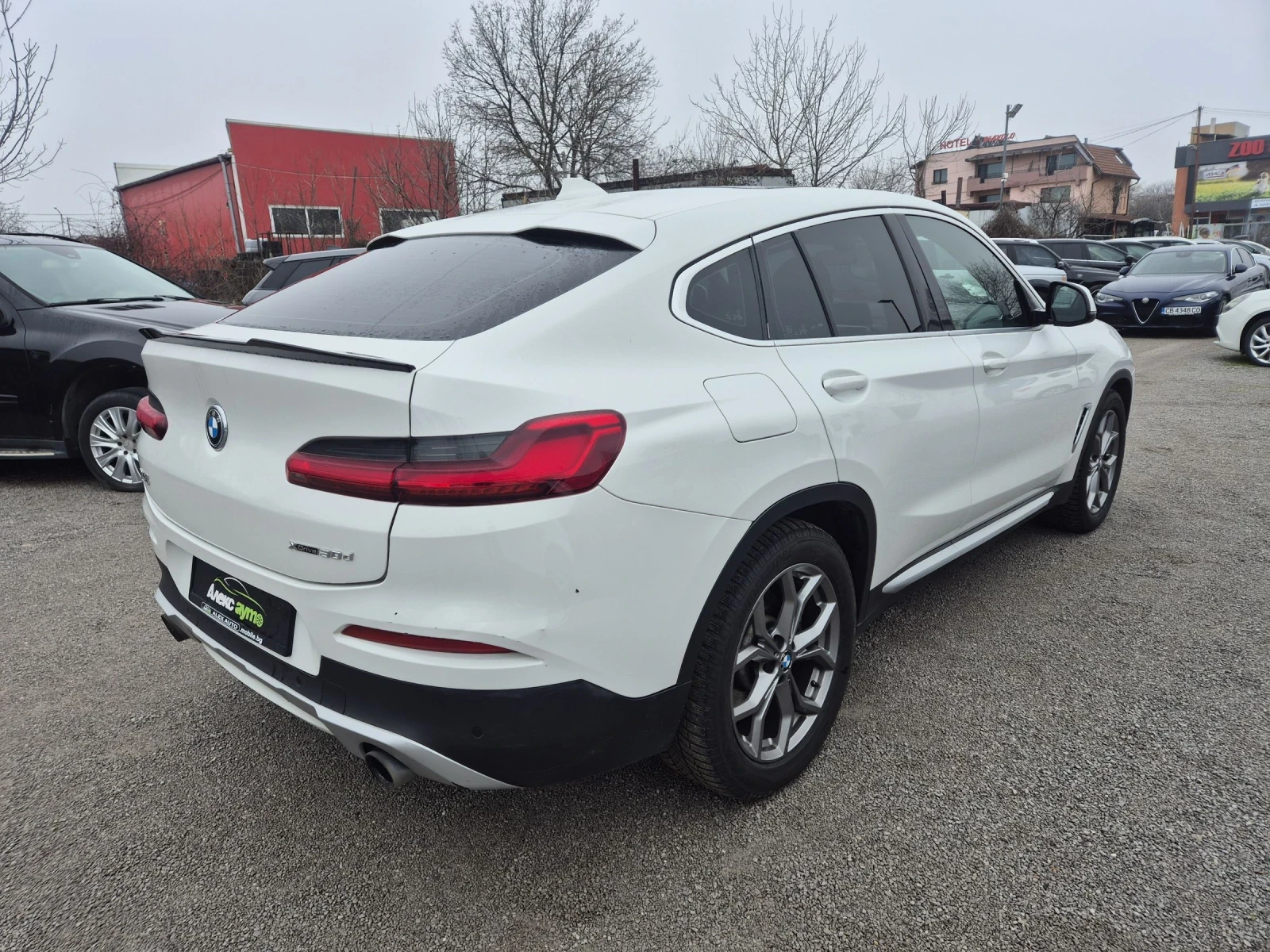 BMW X4 3.0D/X-Drive/ДИСТРОНИК/ПАНОРАМА/ВЕНТИЛАЦИЯ, снимка 4 - Автомобили и джипове - 53896868