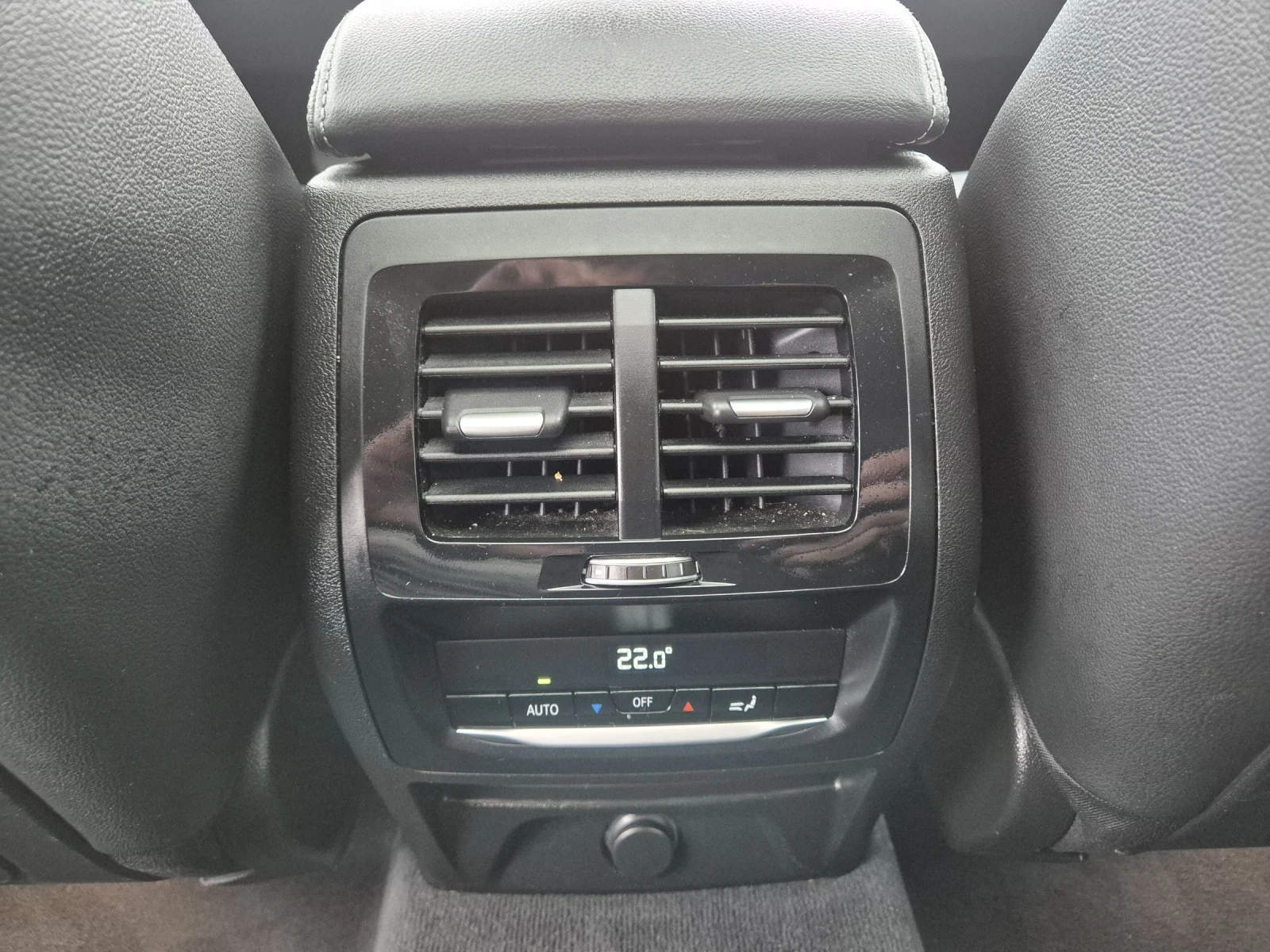 BMW X4 3.0D/X-Drive/ДИСТРОНИК/ПАНОРАМА/ВЕНТИЛАЦИЯ, снимка 14 - Автомобили и джипове - 53896868