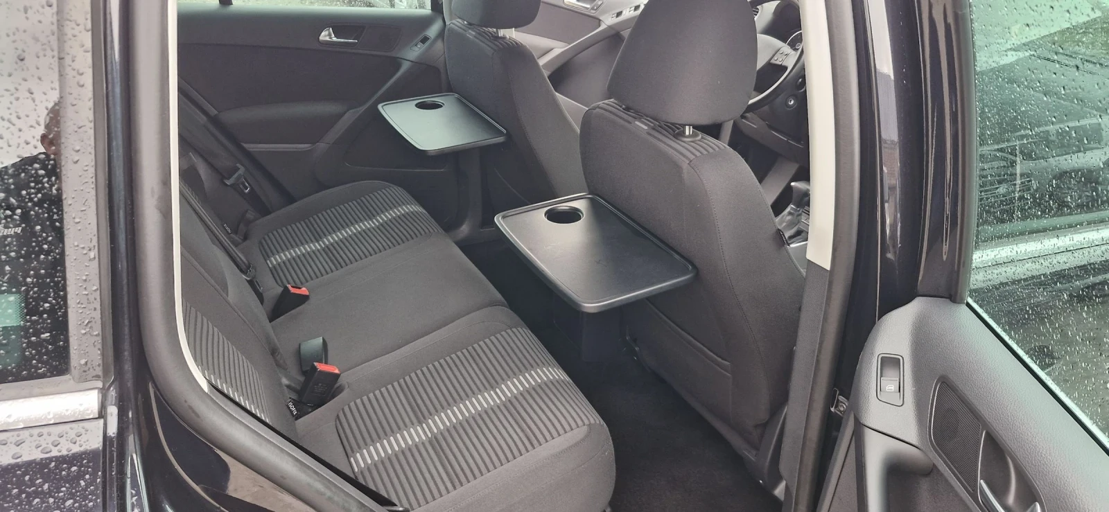 VW Tiguan 2.0tdi 140hp 4motion DSG 6 high line , снимка 14 - Автомобили и джипове - 54008119