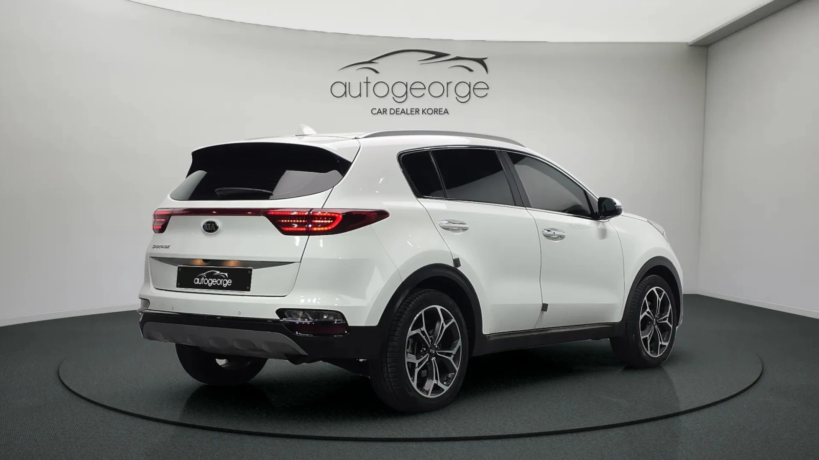 Kia Sportage 2.0 2WD INTELLIGENT autogeorge.com, снимка 2 - Автомобили и джипове - 54137664