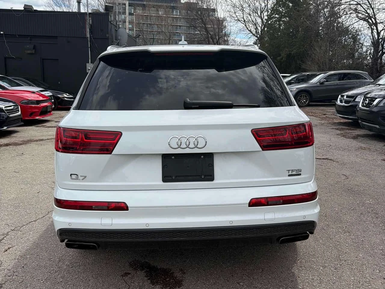 Audi Q7 Progressiv  CARFAX, снимка 4 - Автомобили и джипове - 54208945