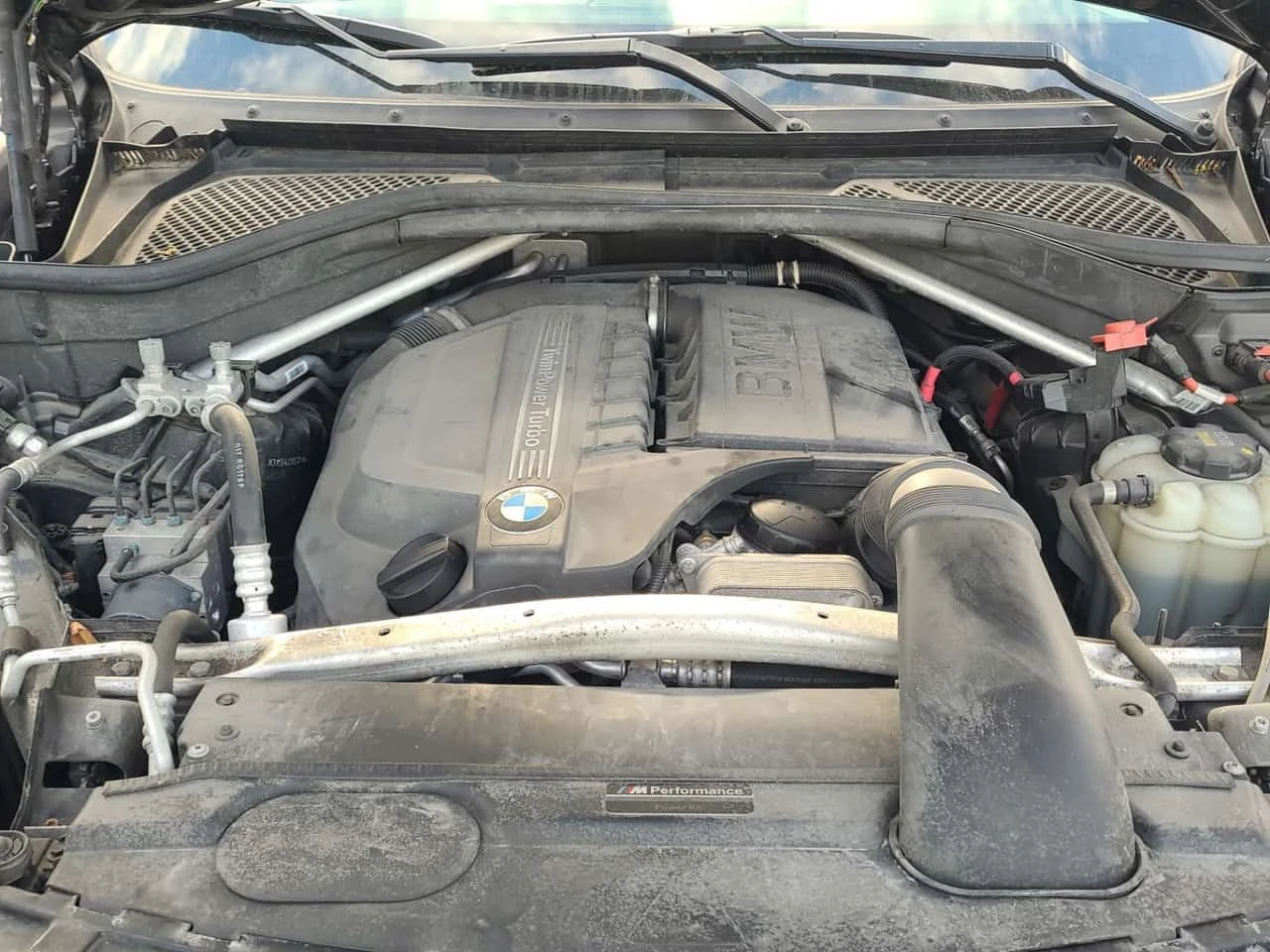 BMW X5 * 35I * M PACK * ОБДУХВАНЕ * ПАНОРАМА * 2 КЛЮЧА, снимка 17 - Автомобили и джипове - 54822054