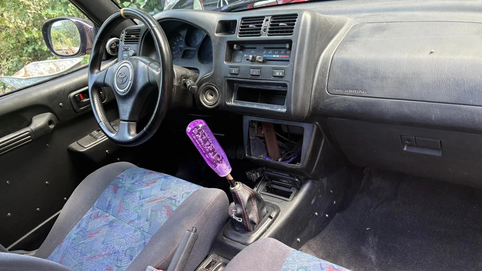 Toyota Rav4, снимка 16 - Автомобили и джипове - 55539623